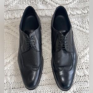 Hugo Boss Leather Black Lace Up Dress Shoes